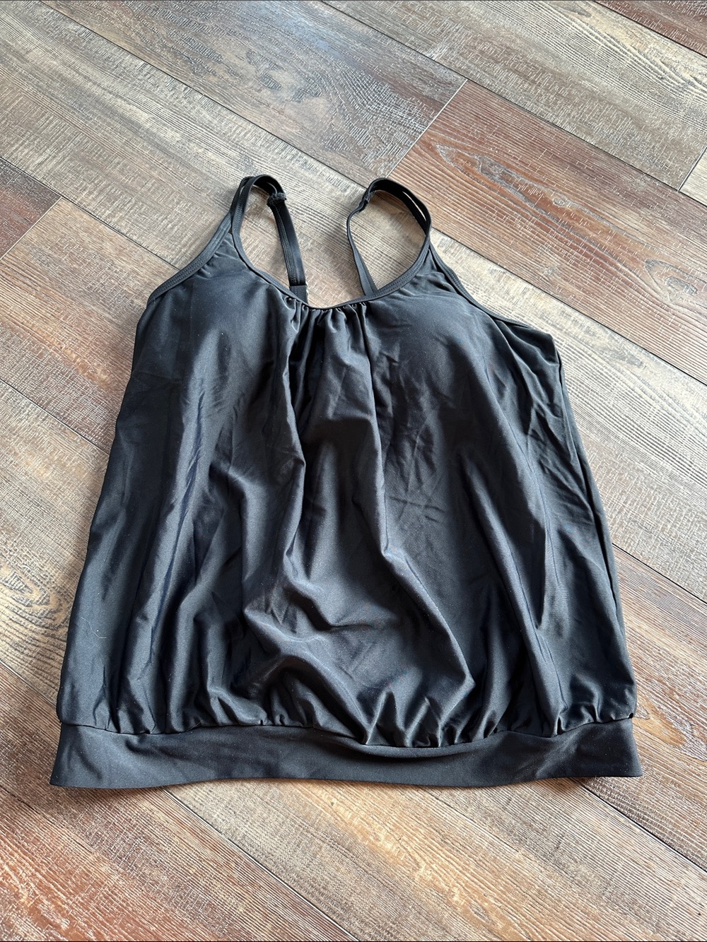 NWT tanking top S, may run big